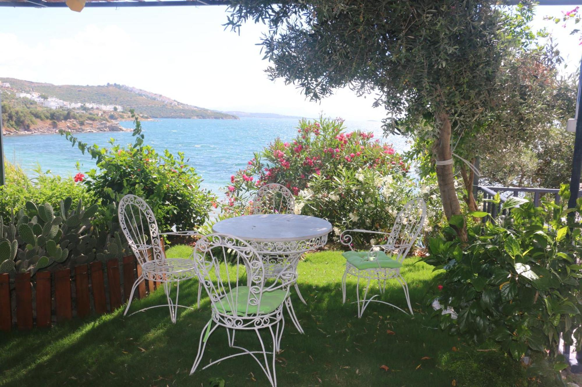 Gulluk Urga Butik Otel & Restaurant מראה חיצוני תמונה